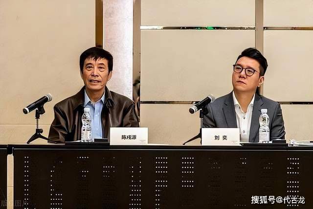 美女很黄很黄
